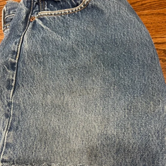 ❤️ Riley Vintage Levis re-done cut off highrise shorts, Size 29 H45 - Picture 11 of 11
